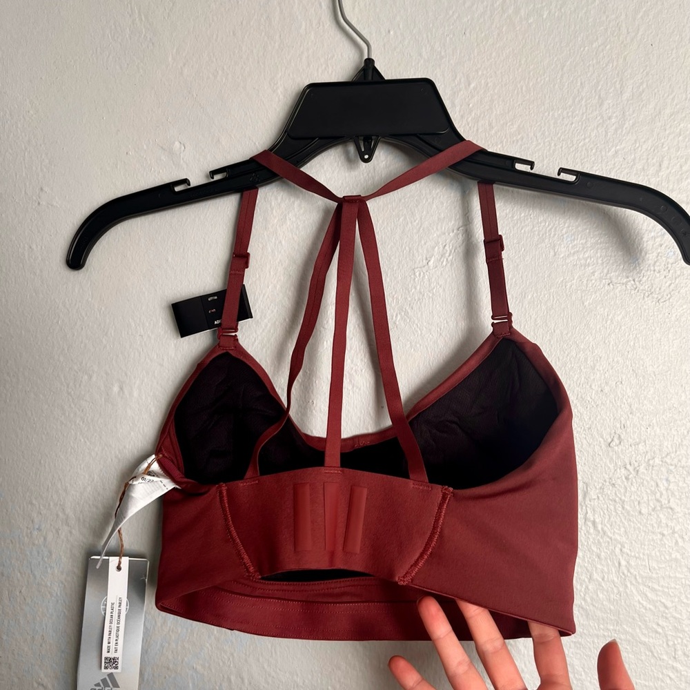 NWT adidas yoga studio light-support 3-stripes bra burgundy size XSDD - Picture 9 of 11